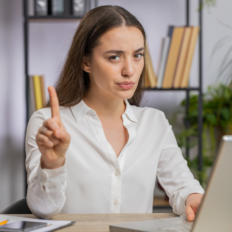 🦷 5 Oral Care Ingredients to Avoid – And What to Use Instead