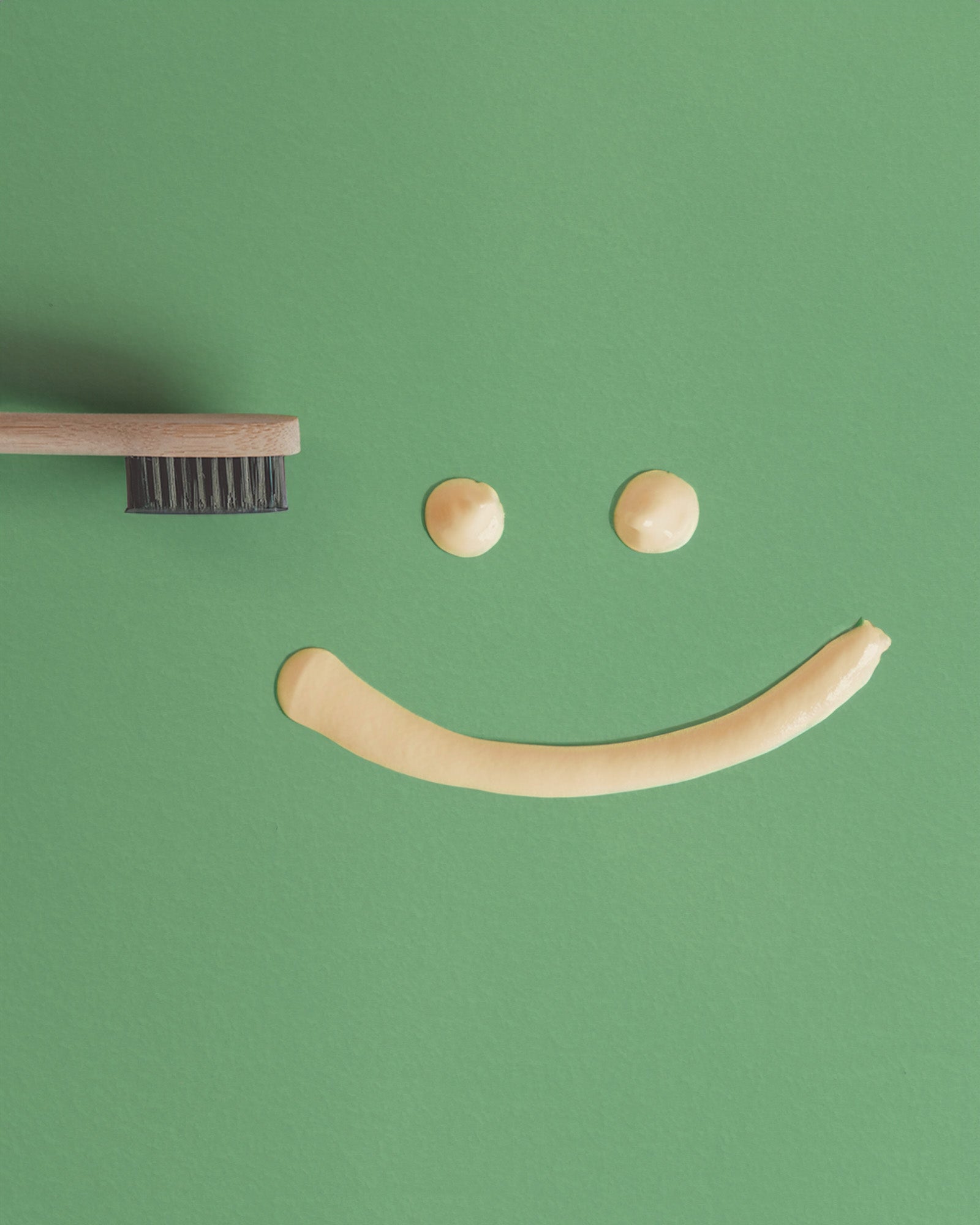 The Only Chocolate Milkshake toothpaste that provides cleaner formula without harsh chemicals and is designed by UK's leading dentists.